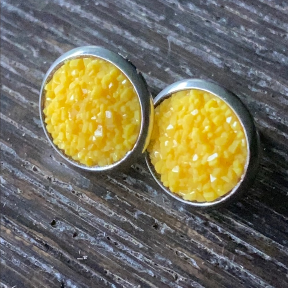 Yellow faux druzy studs-NWT